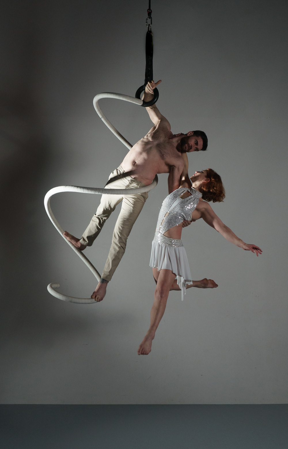toronto performers circus aerial acrobatics events